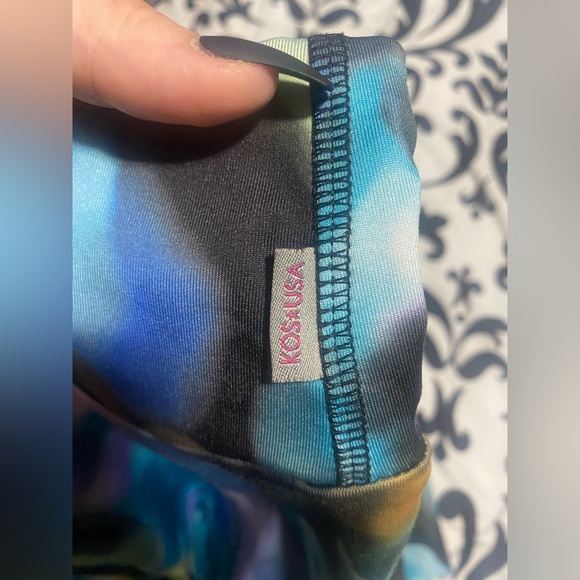 KOS USA multi color capri leggings- size M - Picture 7 of 9